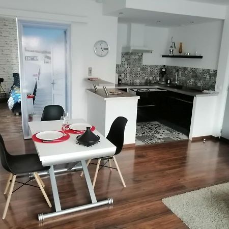 La Maison De 6Fran Appartement 1 Calme Et Spacieux Ambiance Familiale Valros ภายนอก รูปภาพ