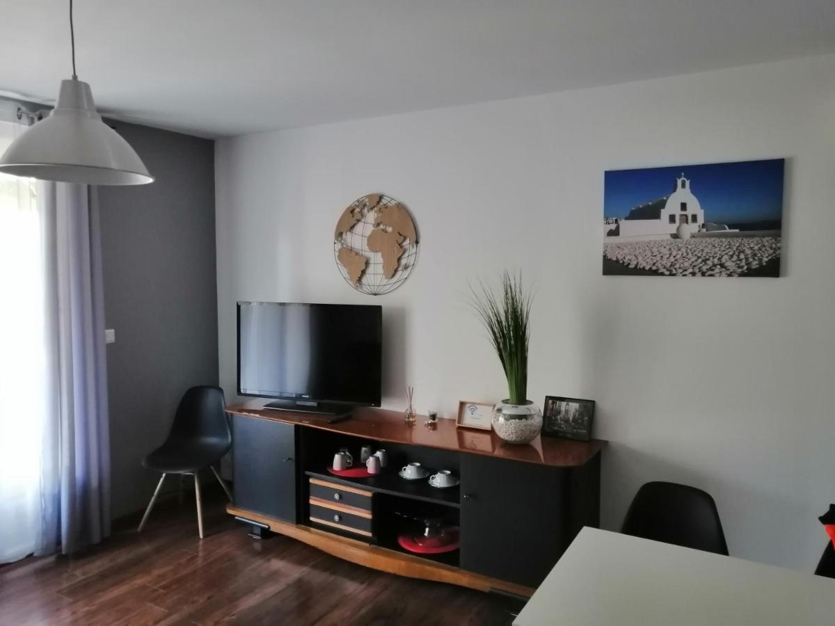 La Maison De 6Fran Appartement 1 Calme Et Spacieux Ambiance Familiale Valros ภายนอก รูปภาพ