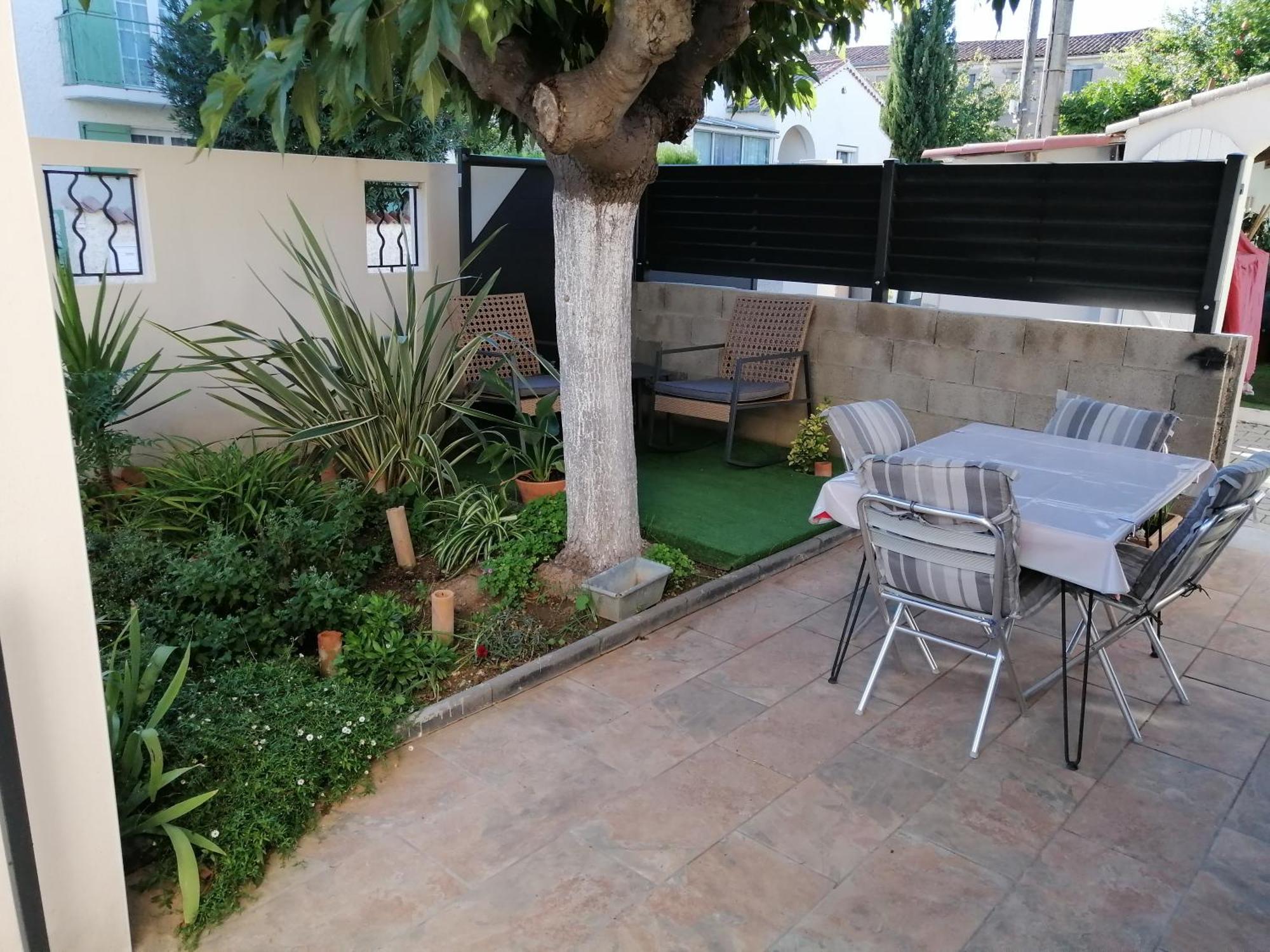 La Maison De 6Fran Appartement 1 Calme Et Spacieux Ambiance Familiale Valros ภายนอก รูปภาพ
